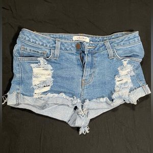 Vibrant m.i.u jean shorts